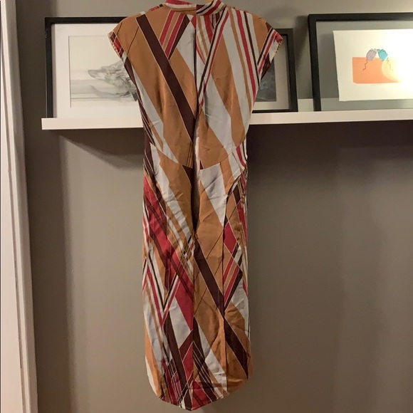 Sample Label dress - Picture 3 of 4